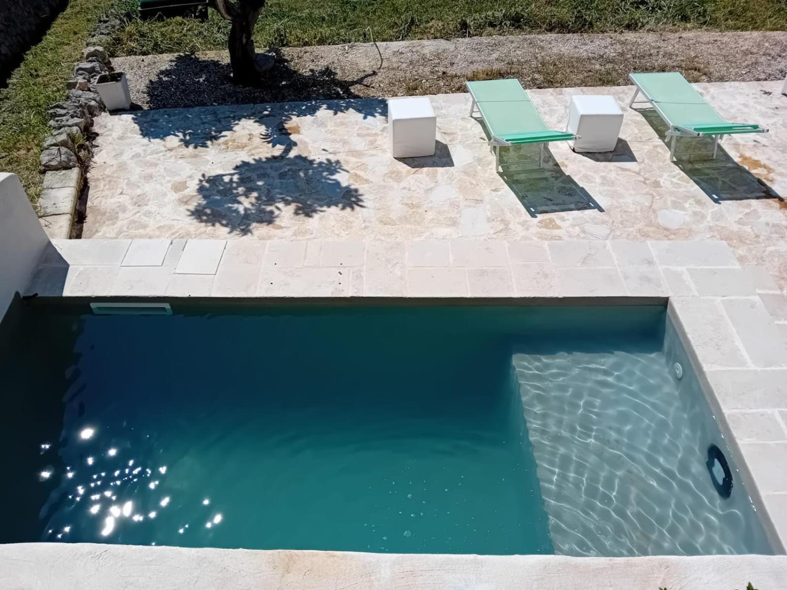 בית הארחה אוסטוני 	Torre Marinella מראה חיצוני תמונה